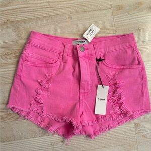 NWT O2 Pink Denim shorts size smalll